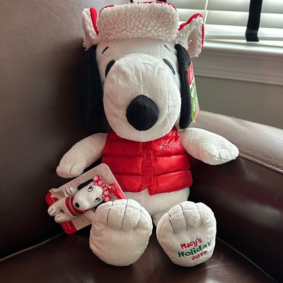 Macy's Other - Macy's 2015 Holiday Snoopy Plush with puffer vest